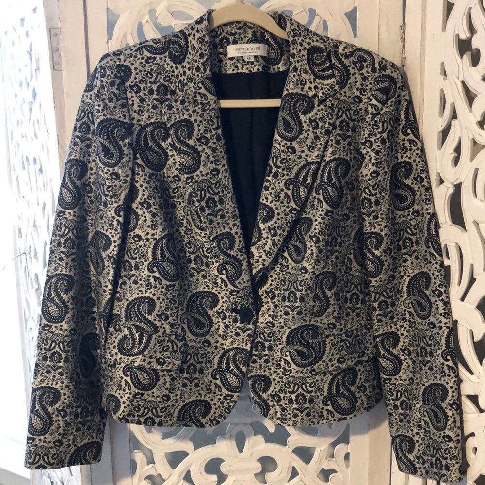 Emanuel Ungaro black/gray/silver-ish brocade paisley, fully lined, blazer Sz 12